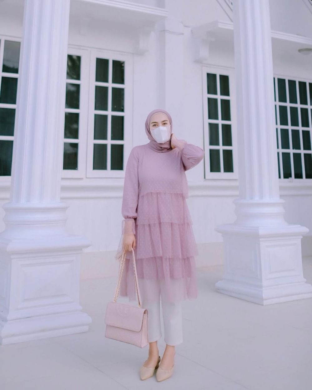 9 Baju Kondangan Simple Kekinian ala Selebgram, Memesona