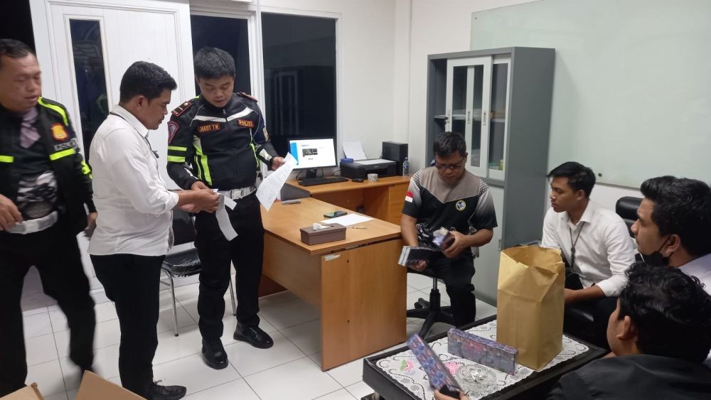 Bakal Dibawa ke Jambi, 2,6 Juta Rokok Ilegal Diamankan di Tol Lampung