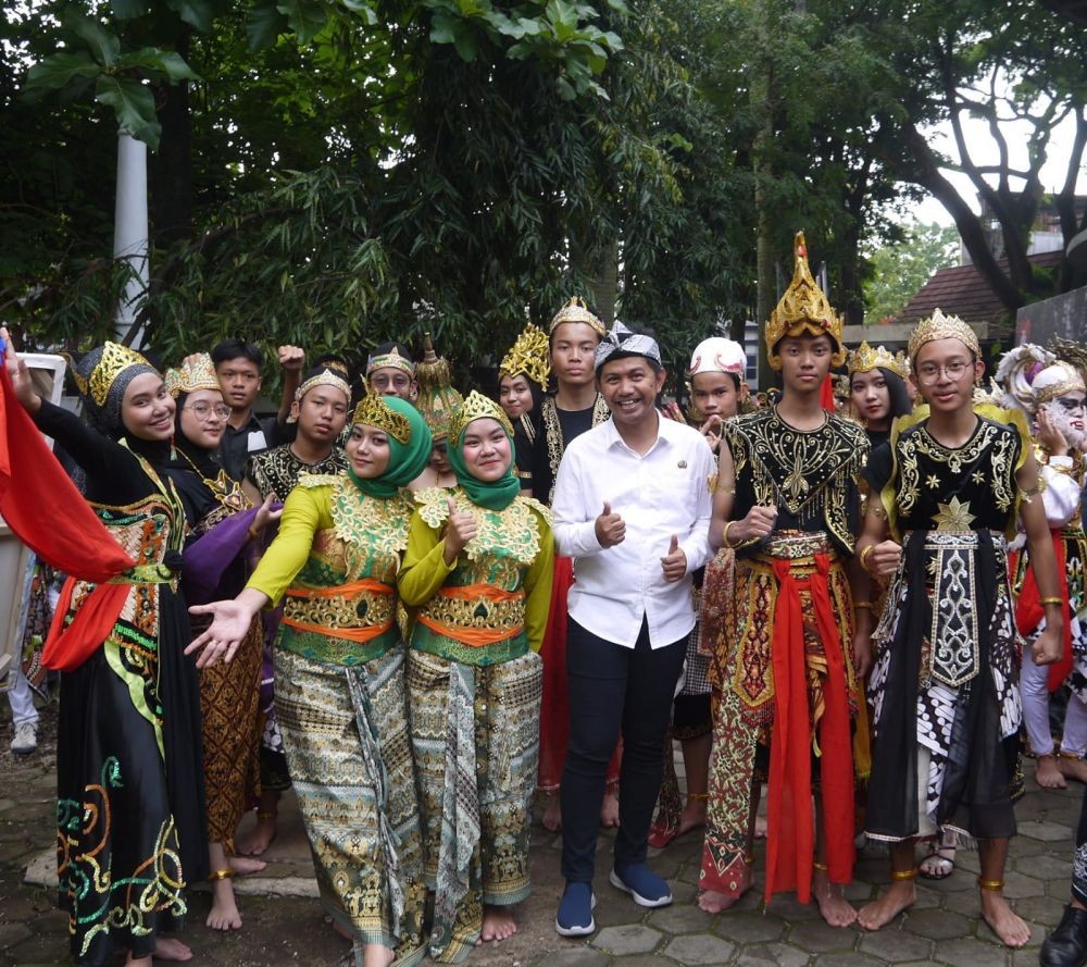 250 Pelajar SMA se-Bandung Raya Jadi Wayang Orang di Heart Festival