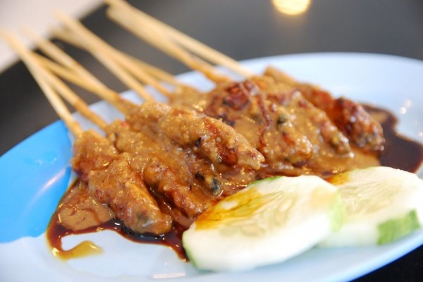 7 Resep Bumbu Sate Ayam Madura Enak dan Mudah, Yuk Coba!