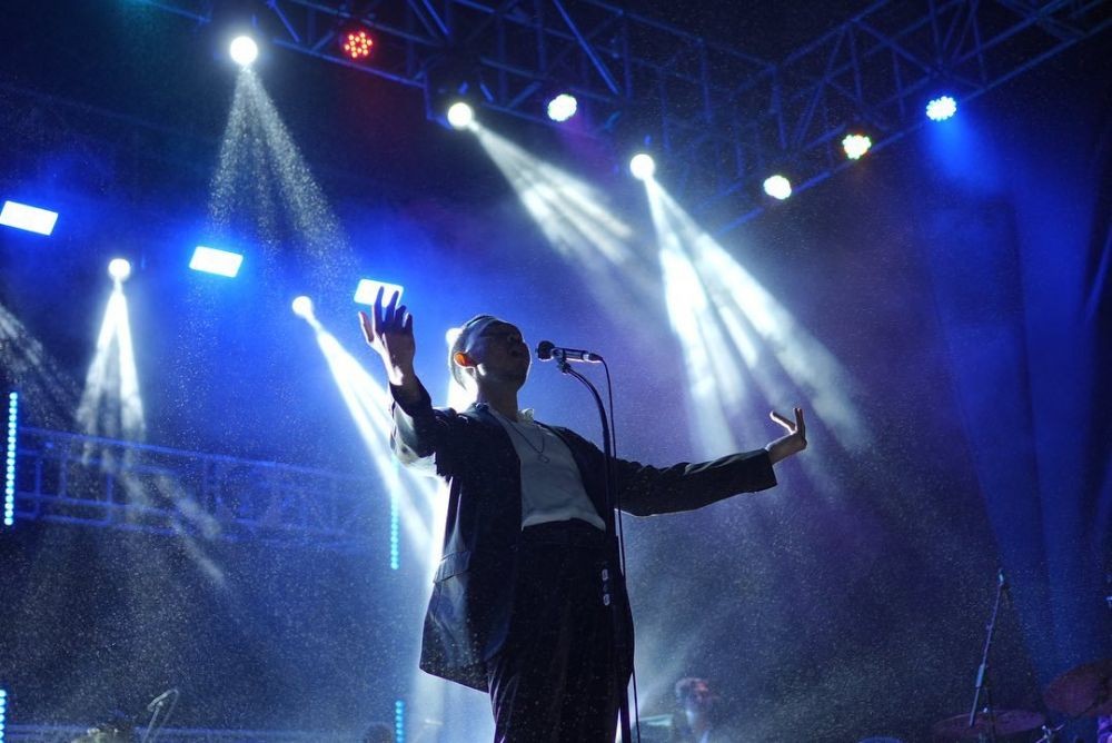Birdy SEA Tour Makassar: Sajian Kisah Karier Pamungkas dalam 2 Jam