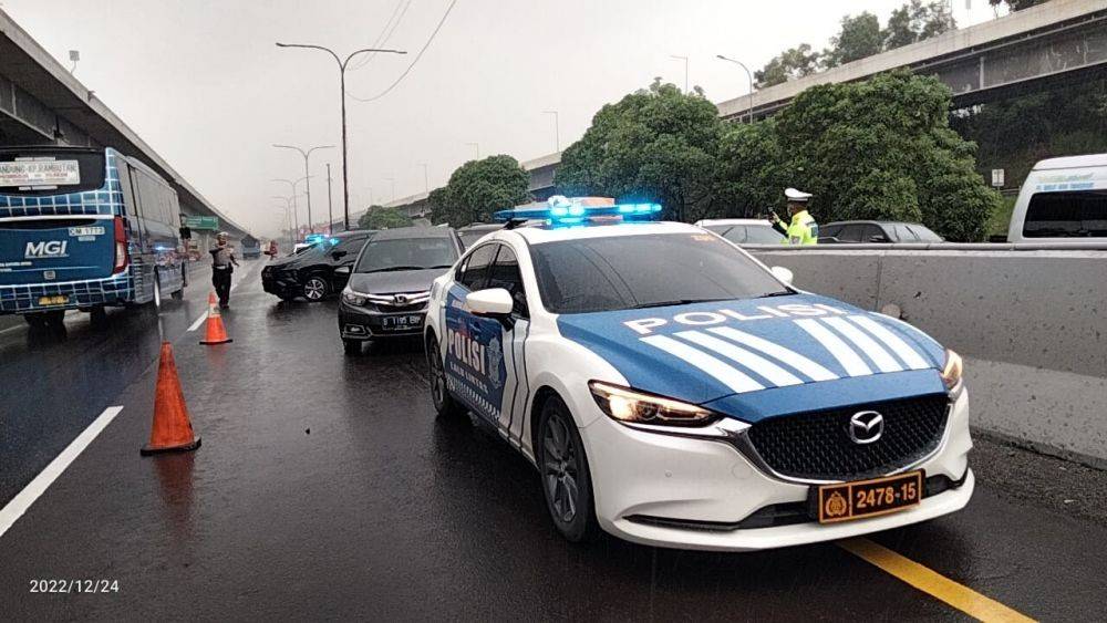 Jelang Ramadan Dan Nyepi, Contraflow Berlaku Di Tol Japek