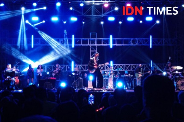 Birdy SEA Tour Makassar: Sajian Kisah Karier Pamungkas dalam 2 Jam