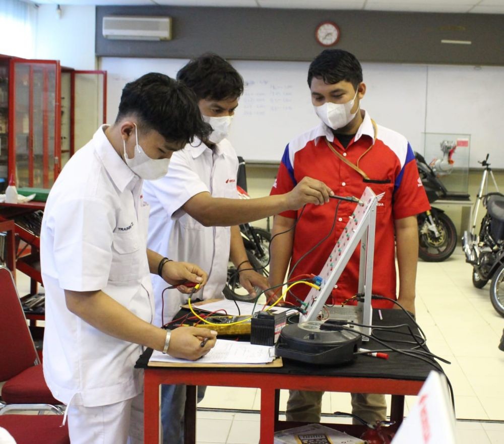 Technical Training, Dongkrak Kompetensi Para Mekanik Sepeda Motor