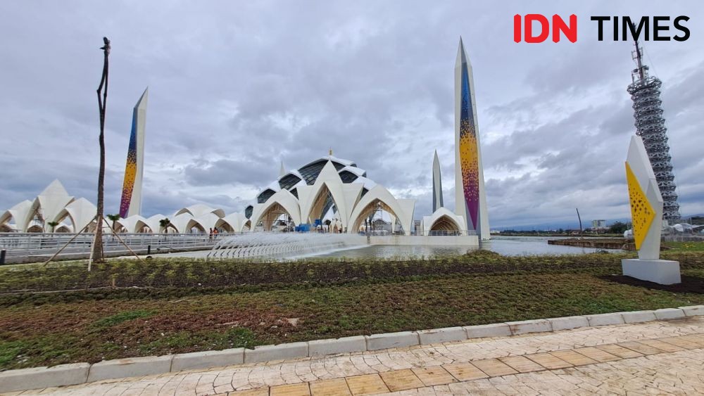 Masjid Al Jabbar Diresmikan Pekan Ini, Ridwan Kamil Undang 2 Menteri