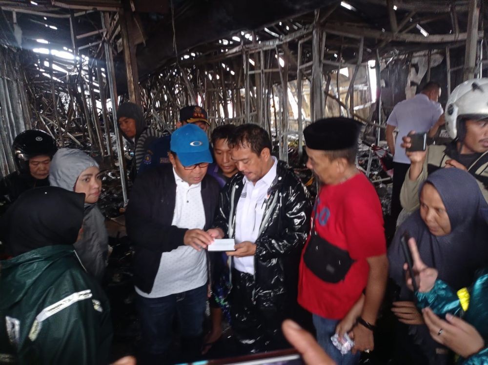 Pasar Sentral Makassar Terbakar, Danny Minta Bangun Lapak Sementara