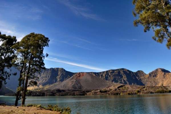 Cuaca Ekstrem, Pendakian Gunung Rinjani Di Lombok Ditutup