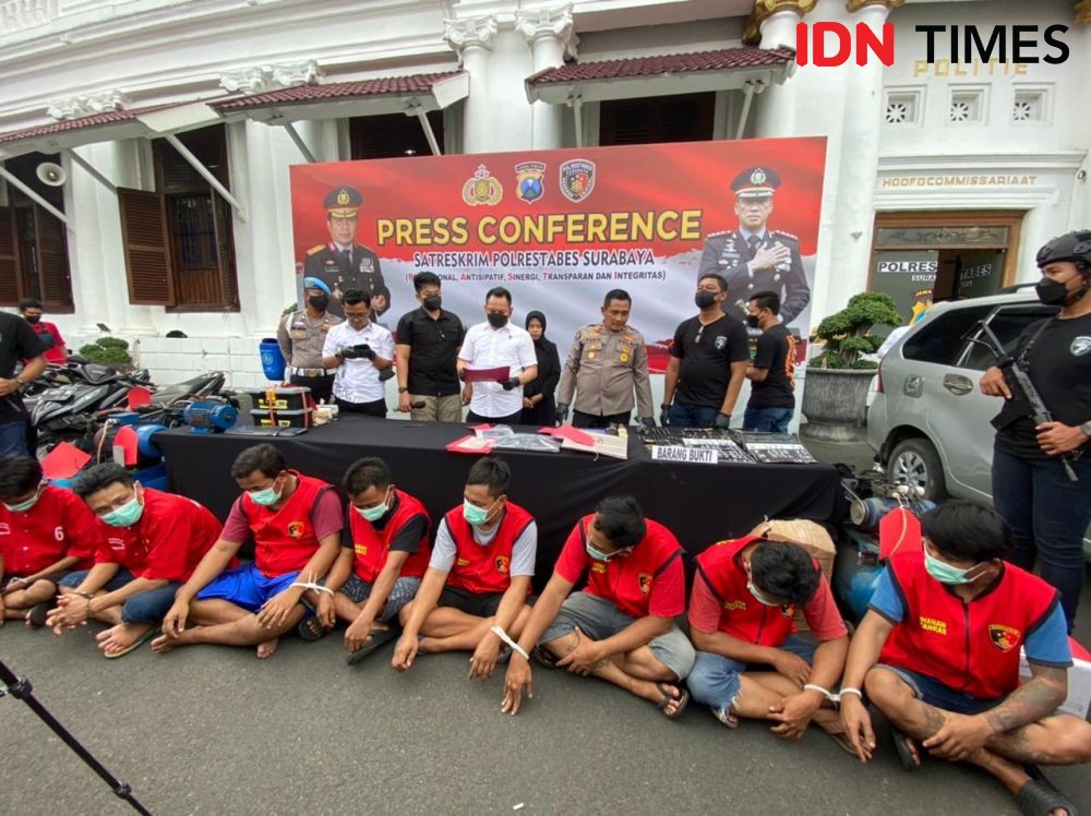 Komplotan Spesialis Pembobol Gudang di Surabaya Diringkus Polisi