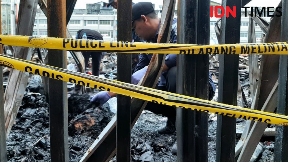 Polisi Belum Ungkap Penyebab 955 Los di Dua Pasar Makassar Terbakar