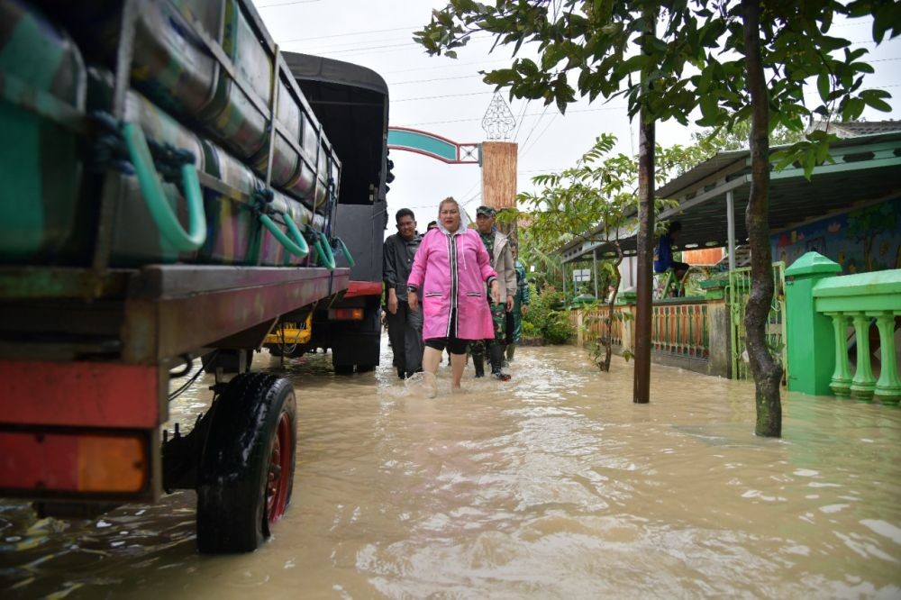 Banjir Rendam Puluhan Hektare Lahan Pertanian di Tangerang