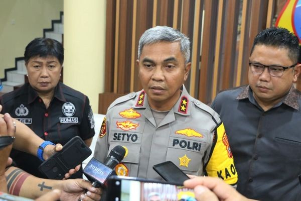 Viral! Debt Collector Rampas Kendaraan dan Lawan Polisi di Manado