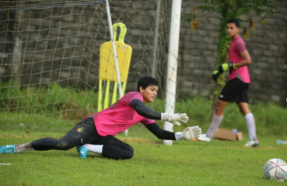 Mantan Kiper Dewa United Syaiful Syamsuddin Merapat ke PSIS Semarang 