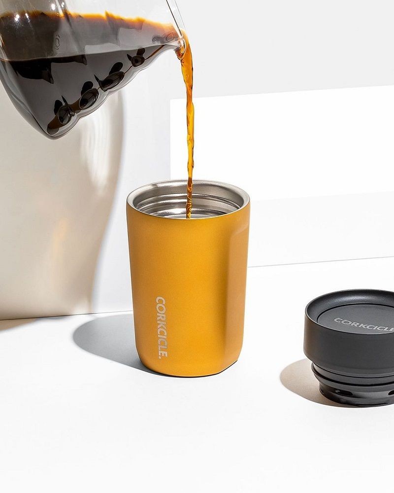 Cara Membersihkan Corkcicle yang Menguning, Aman dilakukan!