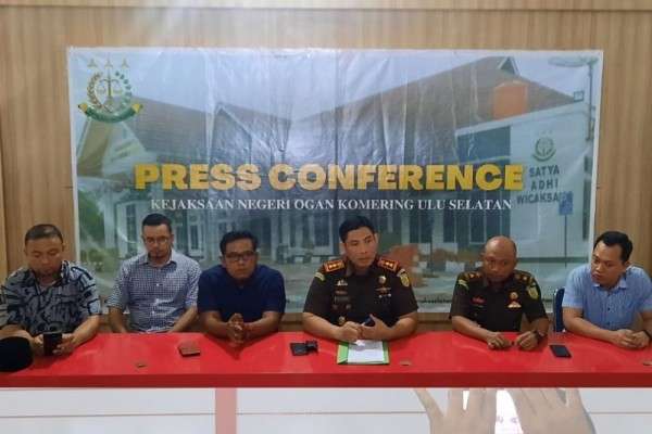 3 Karyawan Bank Plat Merah Tilap Uang Nasabah Rp1,3 Miliar