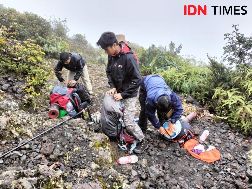 100 Pendaki Diperkirakan Berada di Puncak Saat Erupsi Gunung Marapi