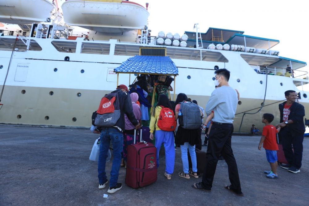 Arus Penumpang Pelabuhan Makassar Diprediksi Meningkat 30 Persen