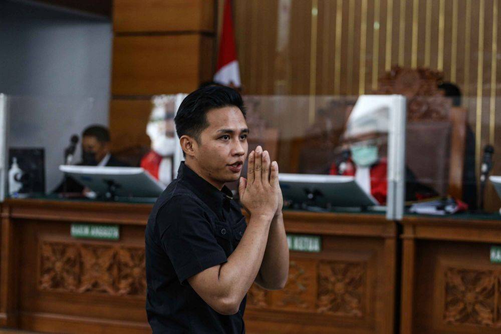 Sambo Divonis Seumur Hidup, Richard Eliezer Bebas Bersyarat