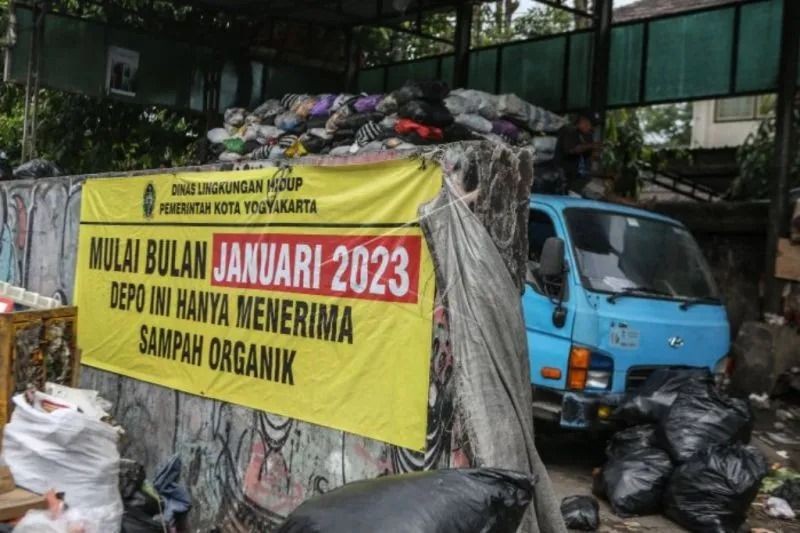 Wayang Uwuh dari Sampah Anorganik, Terjual hingga Rp1 Juta       