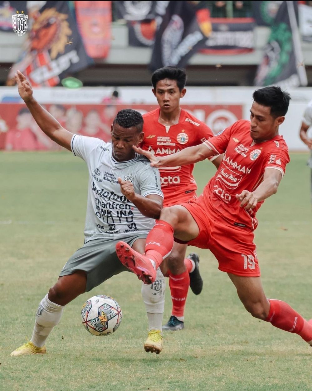 Petaka Pada Menit Akhir, Fans Kritik Permainan Bali United