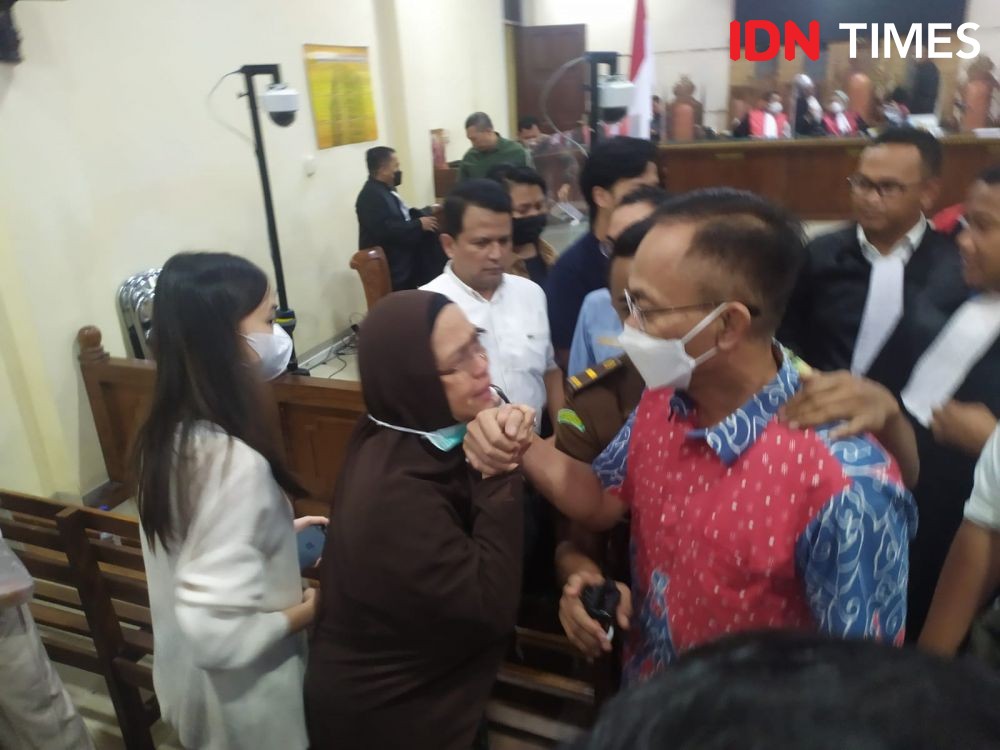 Penyuap Rektor Unila Divonis Penjara Denda Rp100 Juta: Saya Ikhlas