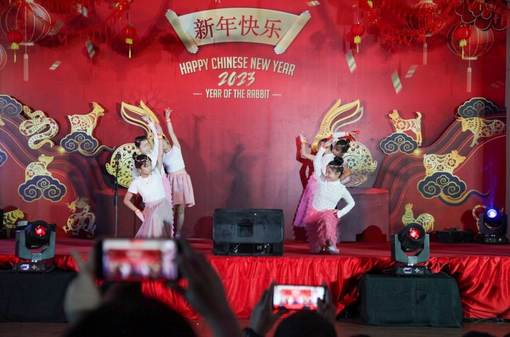 Rayakan Lunar New Year, Melihat Festival Budaya di Sampoerna Academy