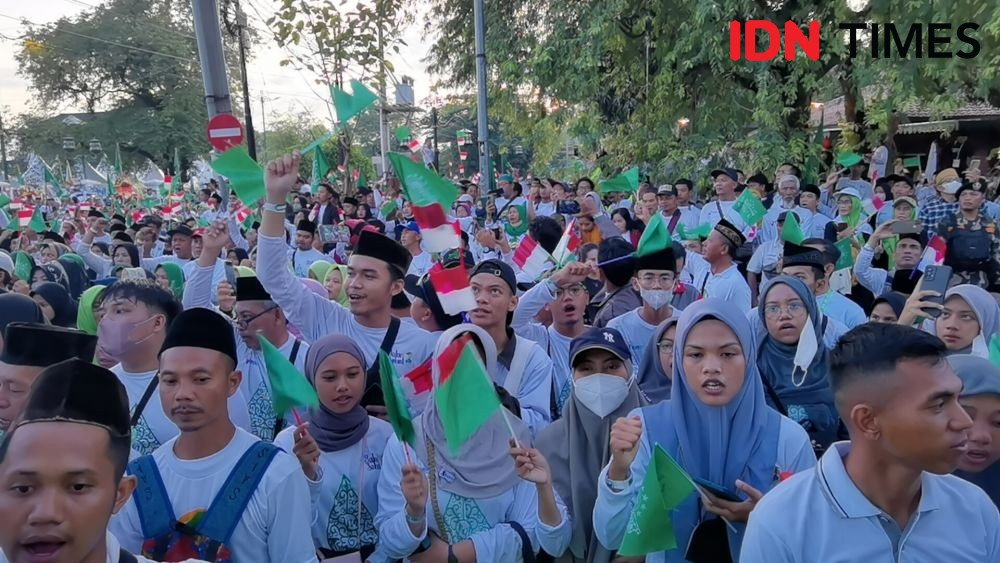 Ikuti Jalan Sehat Porseni NU di Solo, Jokowi: Rakyat Sehat Negara Kuat