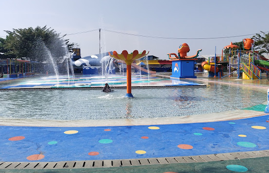 5 Waterpark di Cirebon yang Cocok untuk Liburan 