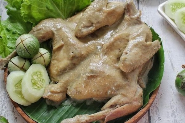 Resep Ayam Ingkung Jawa, Menu Spesial Tasyakuran dan Tumpengan