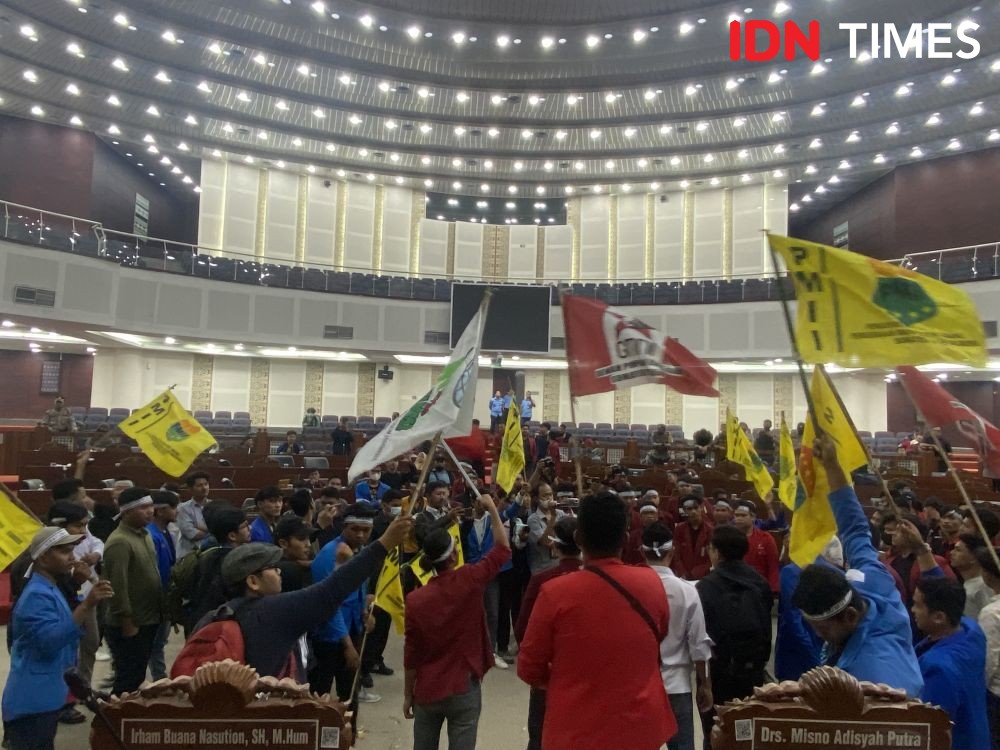 Tuntutan Belum Tuntas, Massa Cipayung akan Kembali Demo DPRD Sumut