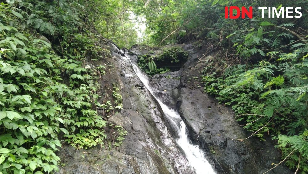 Potret Gembleng Waterfall di Karangasem, Ada Tiga Tingkatan Lho!