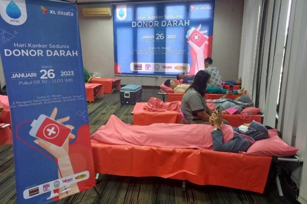 Peringatan Hari Kanker se-Dunia, XL Axiata Medan Gelar Donor Darah