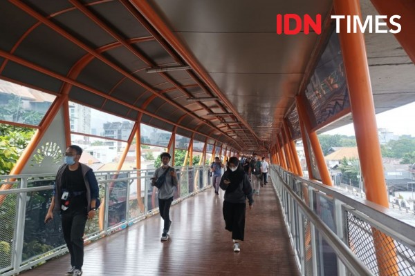 Dikritik Lantaran Berbayar, Skywalk Kebayoran Kini Gratis