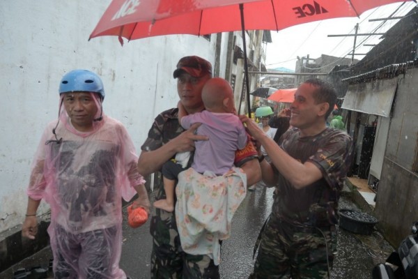 Cuaca Buruk Sebabkan Banjir Dan Tanah Longsor Di Manado