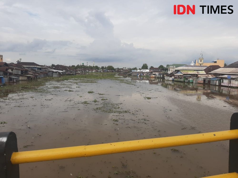 Fenomena Pampangan Ancaman Sampah di Sungai Martapura Banjarmasin