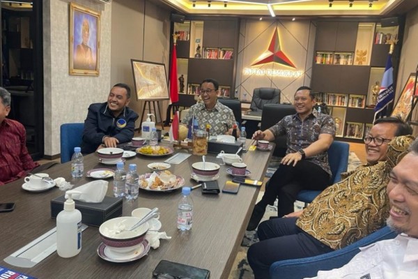 PKS Akan Temui Surya Paloh di NasDem Tower Besok