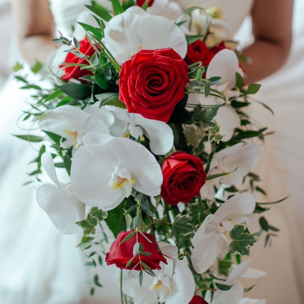 [QUIZ] Dari Buket Bunga Nikah Favoritmu, Kami Tahu di Bulan Apa Kamu Akan Menikah!