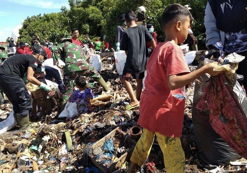 Lampung Sweeping Community, Saatnya Milenial Bergerak untuk Lingkungan