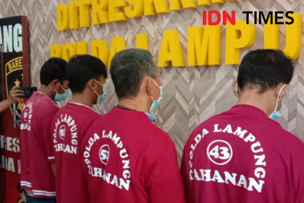 Tebang Pohon dan Tanam Singkong di Register, Warga Way Kanan Diringkus