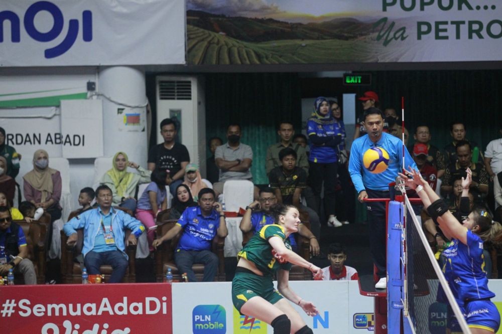 Menang Lawan Gresik, Bandung bjb Tandamataa Tatap Final Four