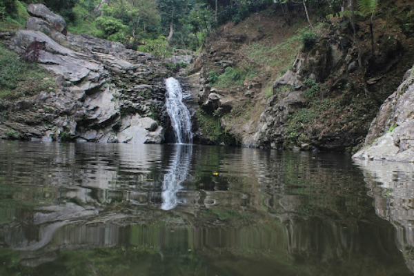 Curug Tilu Leuwi Opat: Info Wisata, Tiket, dan Fasilitas