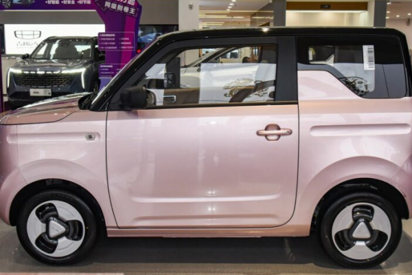 Mobil Listrik Panda Geely, Cuma Rp89 Jutaan!