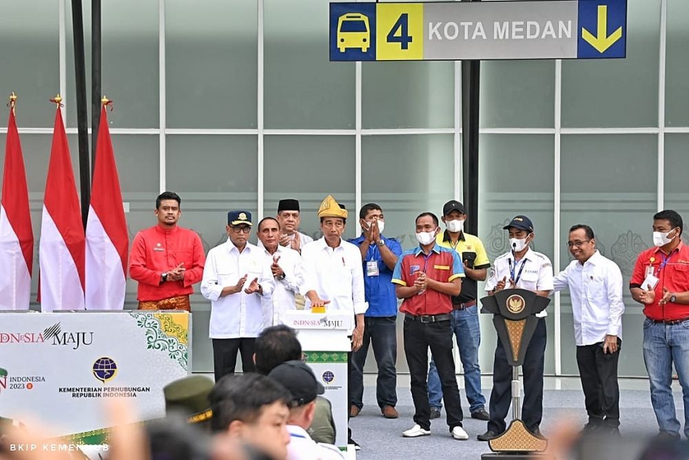 Jokowi Resmikan Terminal Amplas, Ubah Citra Banyak Preman Jadi Aman