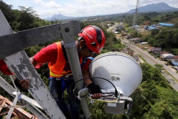 XL Axiata Perkuat Jaringan Data hingga Pelosok Perbatasan Kalimantan