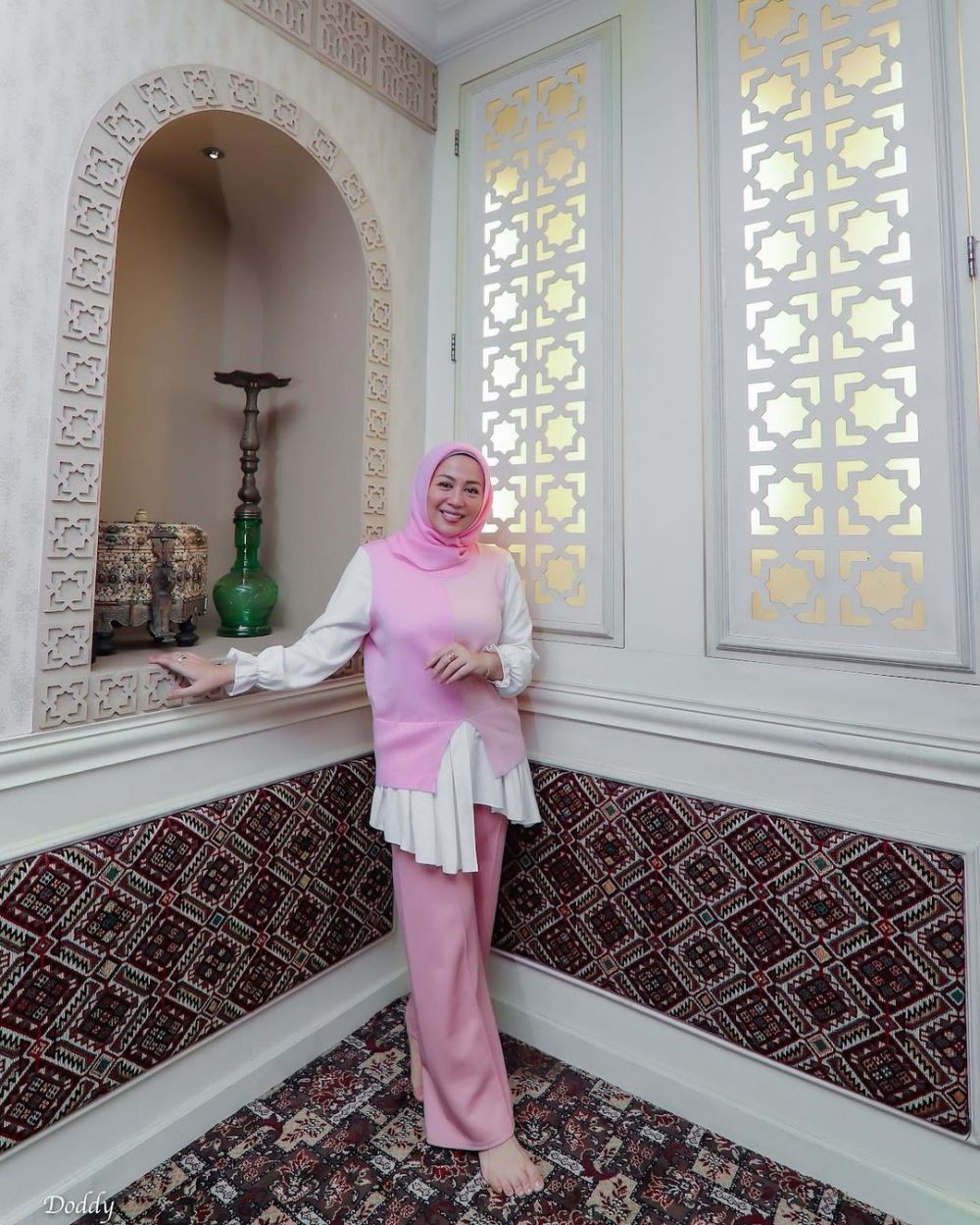 10 OOTD Beraksen Two Tone Untuk Gaya Kondangan Hijab