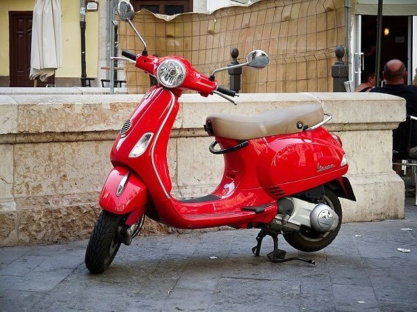 motor vespa matic harga