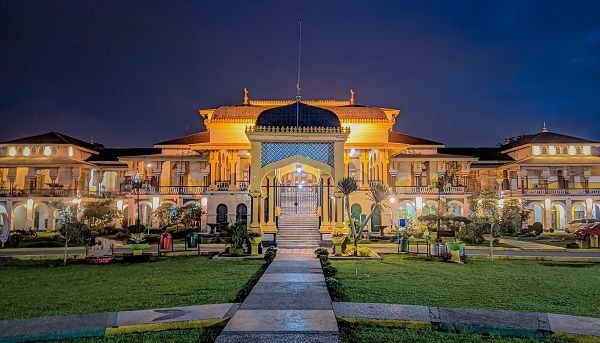 17 Tempat Wisata di Medan dan Sekitarnya yang Lagi Hits 2023