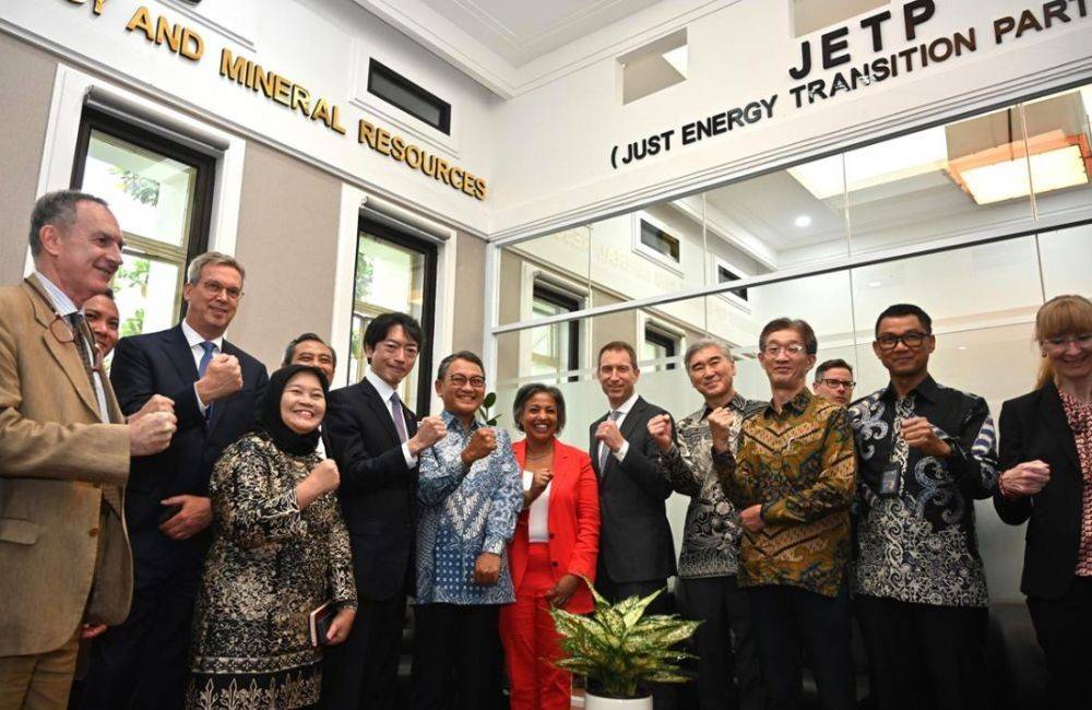 PLN Petakan Strategi Untuk Transisi Energi Indonesia