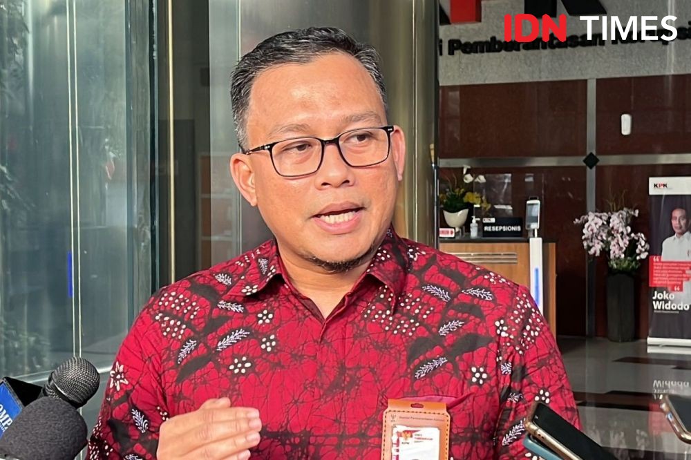 KPK Mulai Usut Dugaan Lukas Enembe Selewengkan Dana Otsus