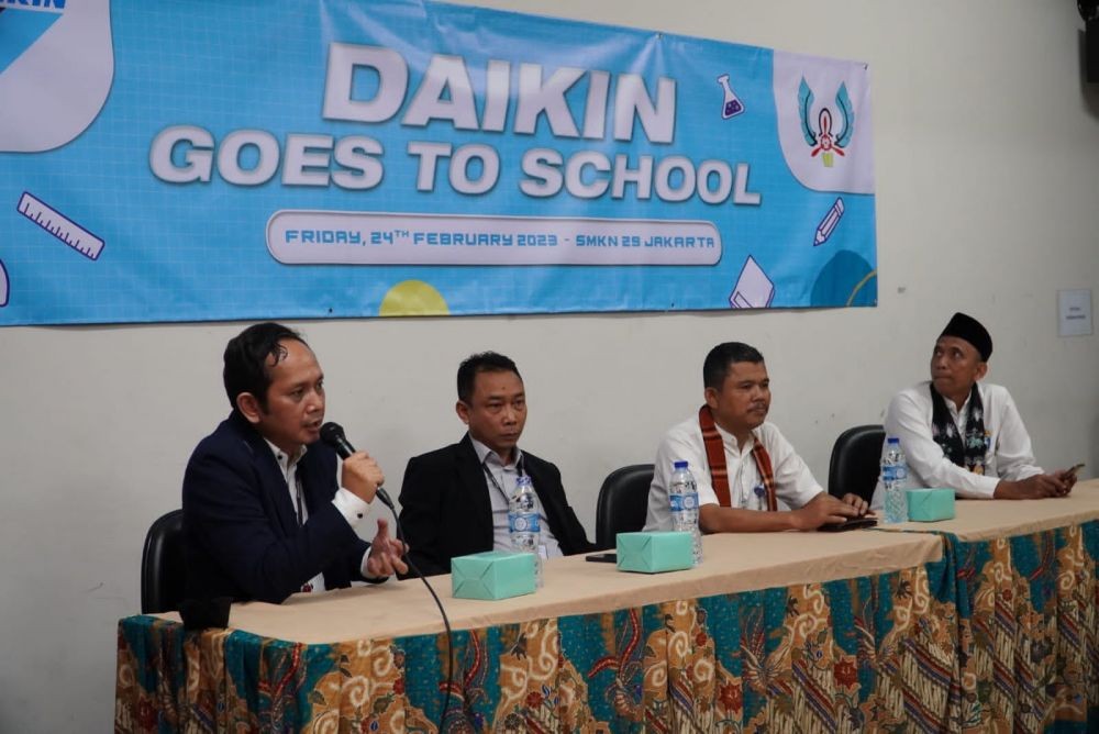 Bentuk SDM, Daikin Goes To School Bukti Kolaborasi Dunia Pendidikan