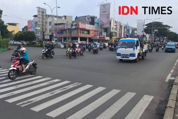 Pemkot Depok Kaji Parkir On The Street, Solusi Parkir Liar